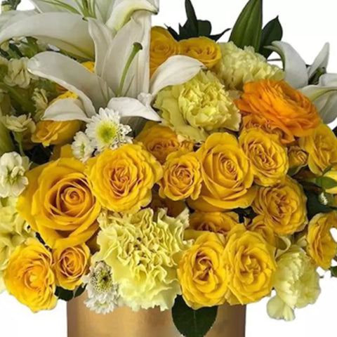 Flores Para Mamá, flores para regalar, sorpréndela con un gesto de elegancia y sofisticación que solo las flores pueden brindar, entrega de flores a domicilio en Bogotá, floristería Flores 24 Horas