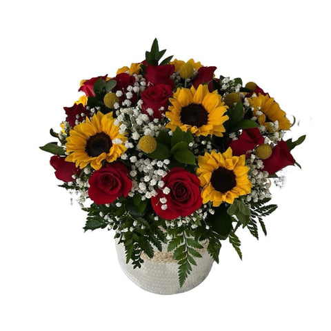 Flores del Día de la Madre, muestre su gratitud y amor con una entrega especial de flores frescas y coloridas, las flores para regalar a mamá son el regalo original en su día, floristería Flores 24 Horas