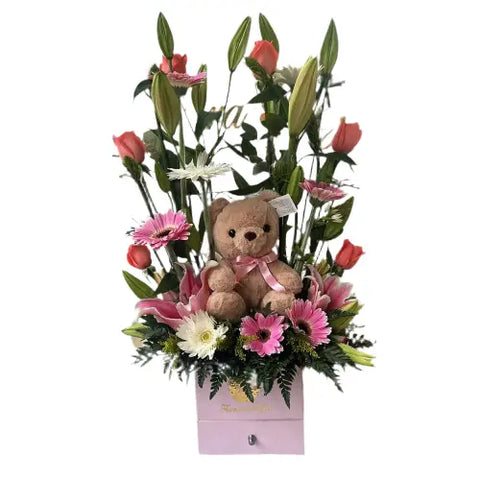 Flores y Oso Peluche 15 cm. ¡Sorprende a esa persona especial con el regalo perfecto! domicilio en Bogotá. regalos para San Valentín, floristería Flores 24 Horas